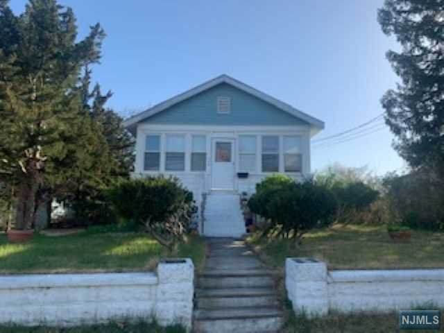 119 Walnut Avenue - Photo 1