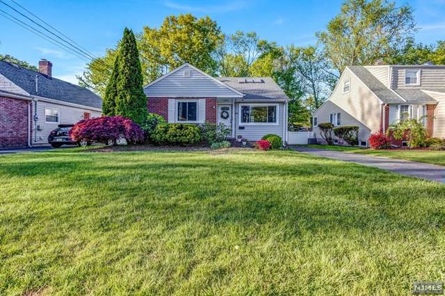 686 Ridgewood Avenue - Photo 1
