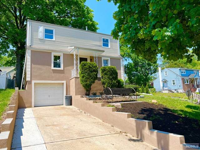 315 Esplanade - Photo 1