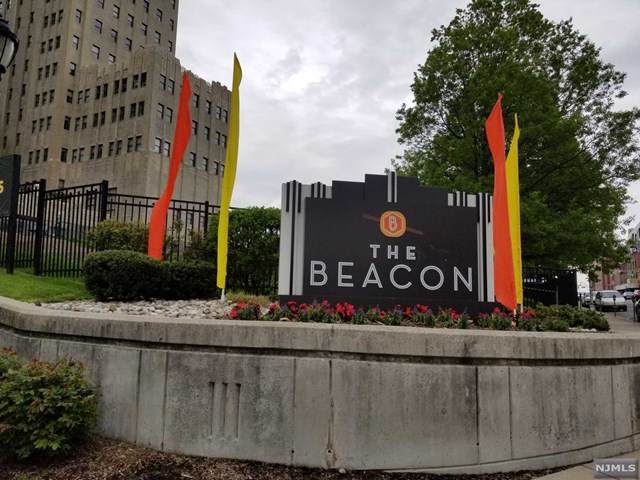 4 Beacon Way - Photo 1