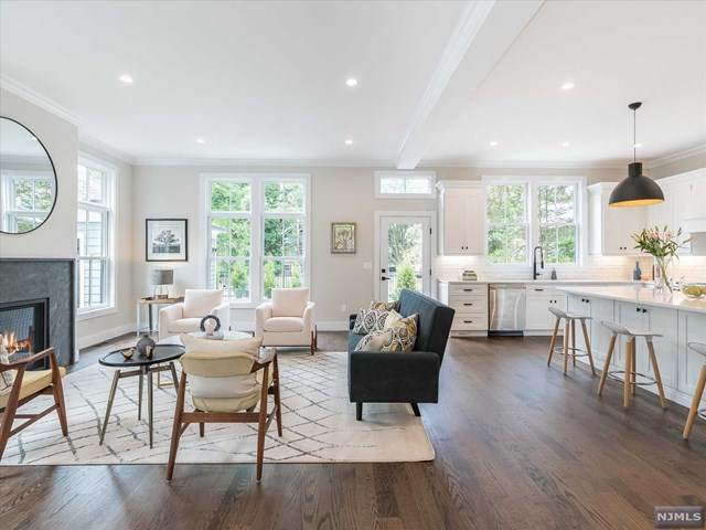13 Plymouth Street - Photo 1