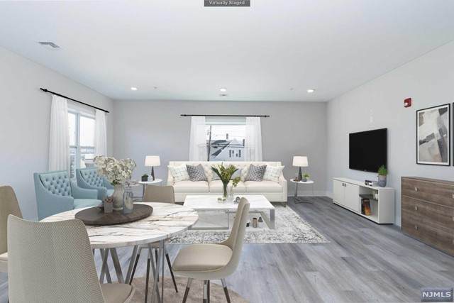 387 Park Street - Photo 1