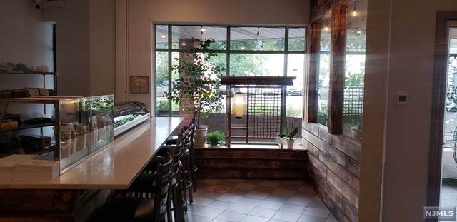 140 Franklin Turnpike - Photo 1