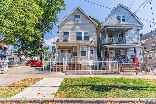 139-141 Montclair Avenue - Photo 1