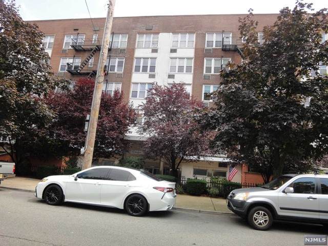 2160 Center Avenue - Photo 1