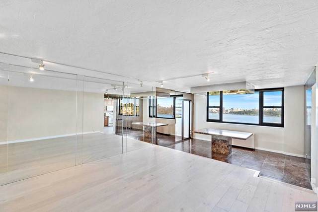 250 Gorge Road - Photo 1