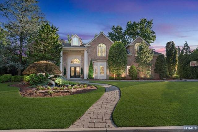 30 Egan Place - Photo 1