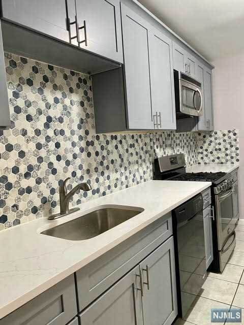 3 Delafield Avenue - Photo 1