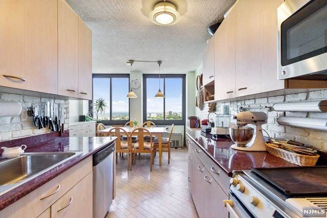 300 Winston Drive - Photo 1