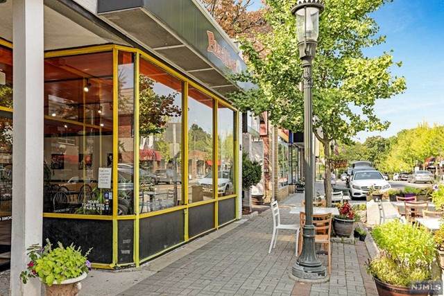 22 Washington Street - Photo 1