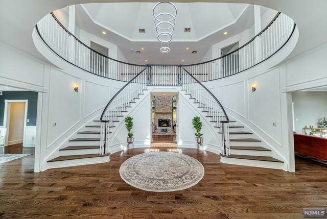11 Beacon Hill Drive - Photo 1