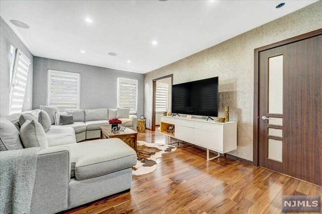 79 Pilch Street - Photo 1