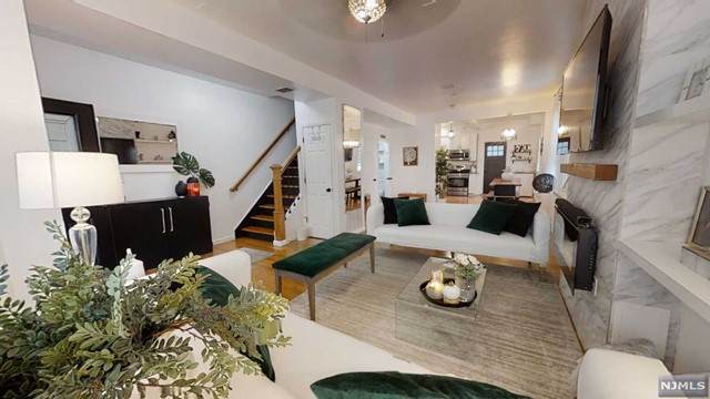 49 Munn Avenue - Photo 1