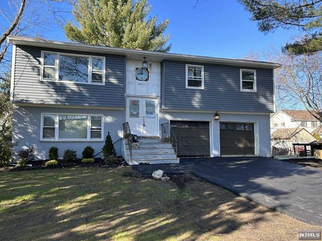 169 Veterans Drive - Photo 1