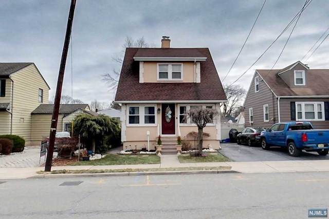 702 Bloomfield Avenue - Photo 1