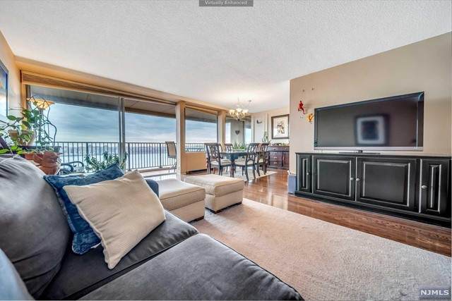3 Horizon Road - Photo 1