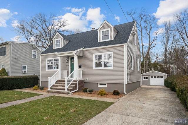 39-07 Jasper Road - Photo 1