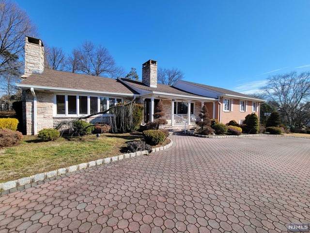 189 Alpine Drive - Photo 1