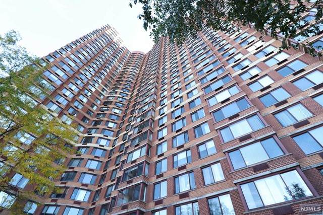 100 Old Palisade Road - Photo 1