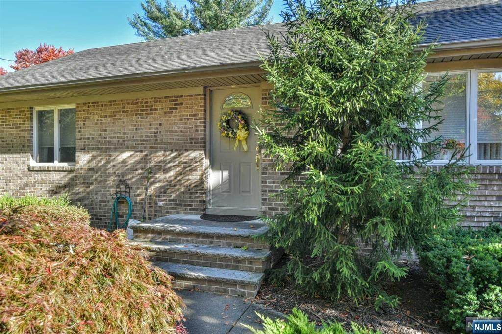 718 Lafayette Street - Photo 1