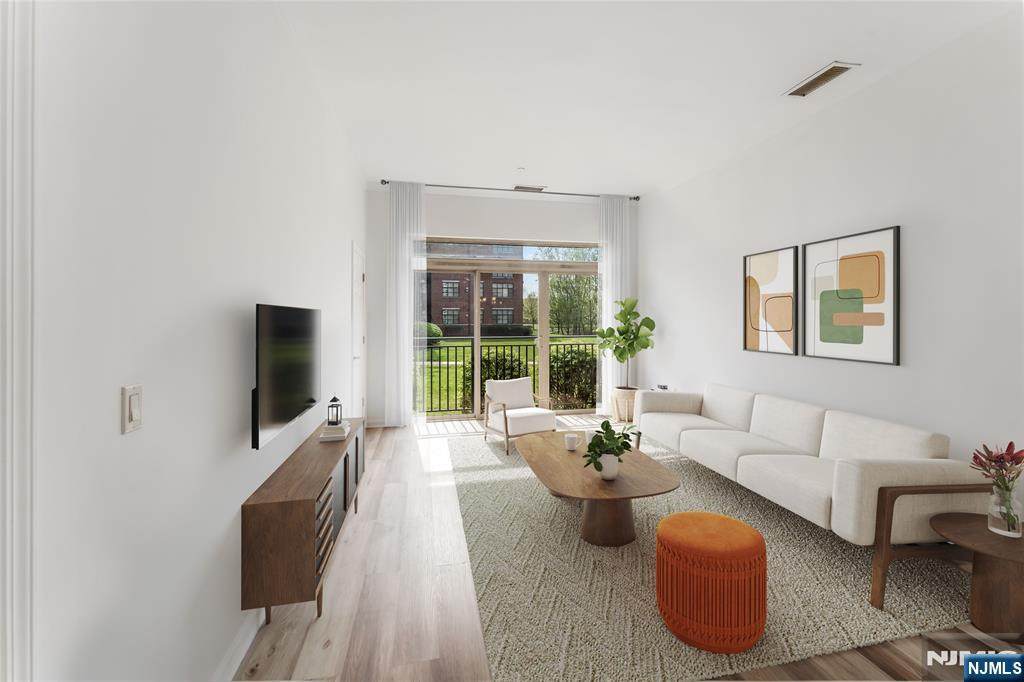 1129 Riverview Avenue - Photo 1