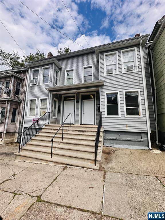 113-115 Lawrence Street - Photo 1