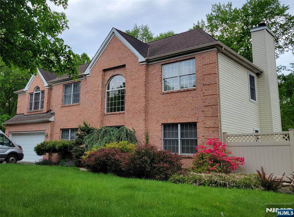 243 Paramus Road - Photo 1