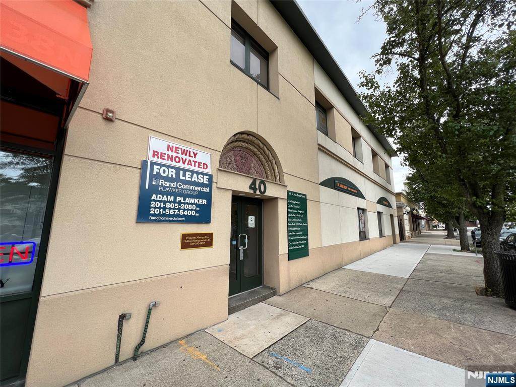 36-40 Van Brunt - Photo 1