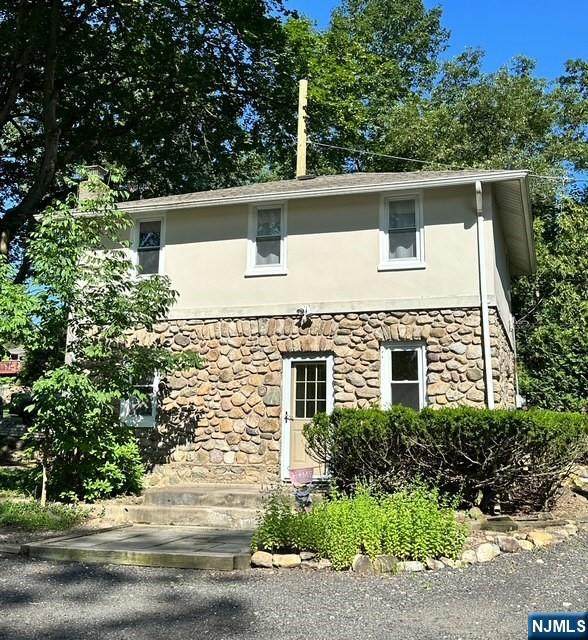 135 Ridge - Photo 1