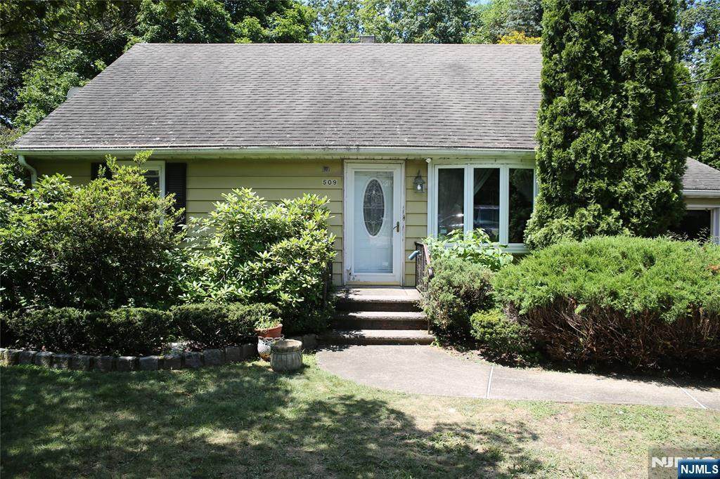 509 Ramapo Valley Road - Photo 1