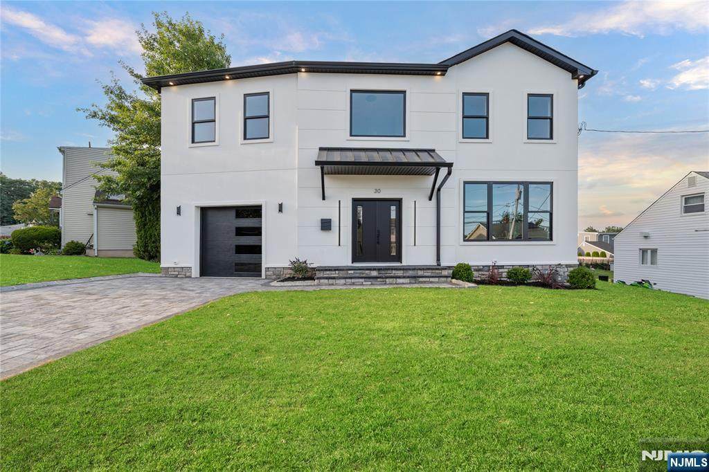 30 Winding Way - Photo 1