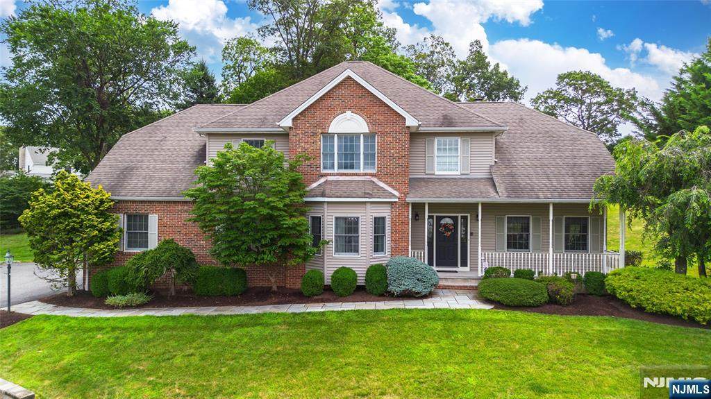 98 Grover Lane - Photo 1