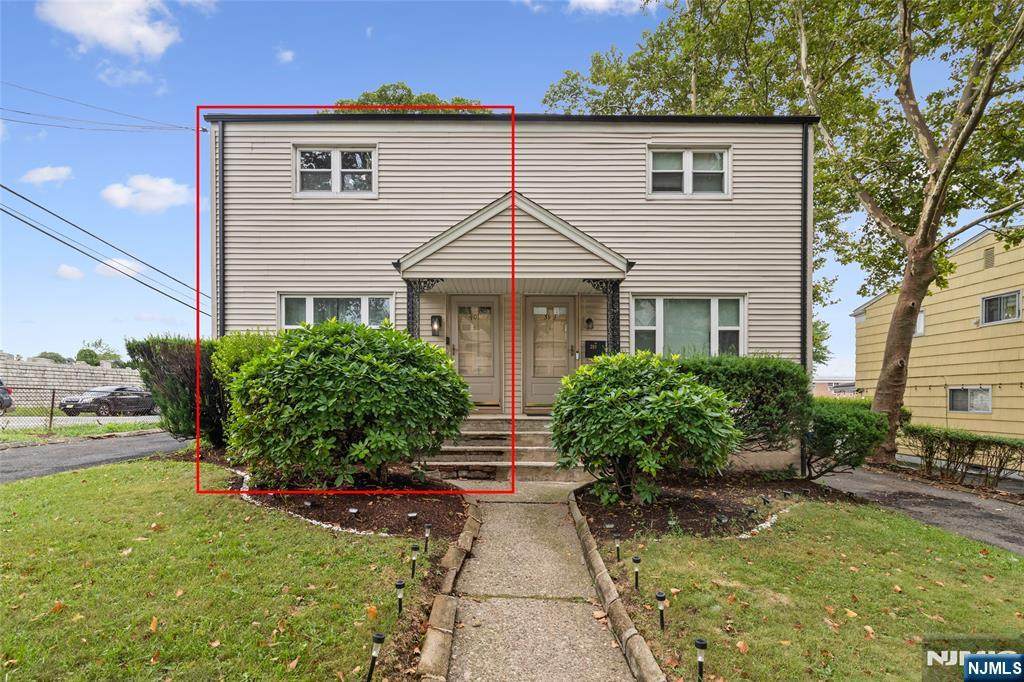 401 White Street - Photo 1