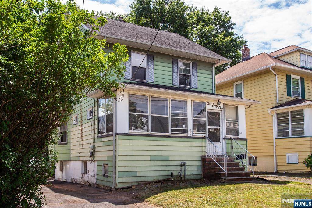 261 Washington Avenue - Photo 1