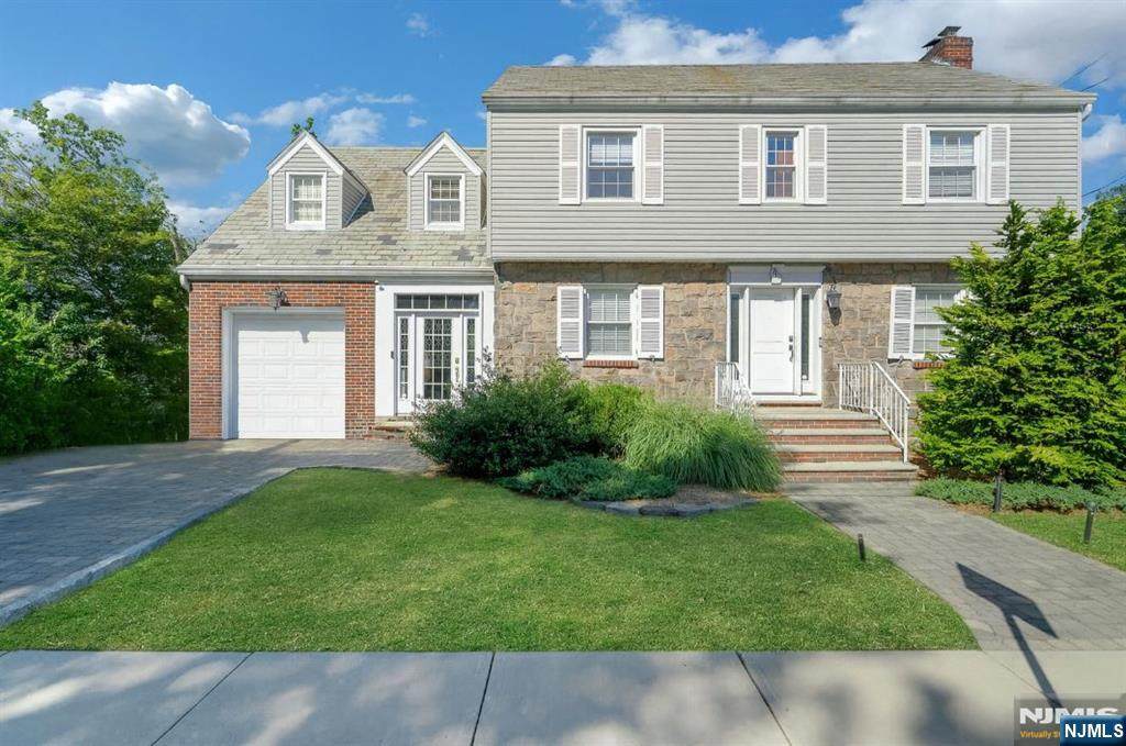 503 Greenmount Avenue - Photo 1