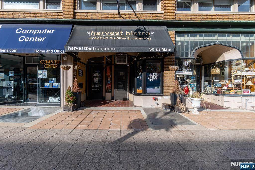 52 Main Street - Photo 1