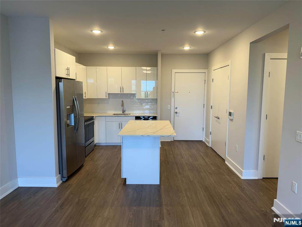 1685 Bergen - Photo 1