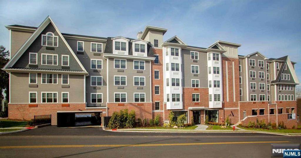 https://bt-photos.global.ssl.fastly.net/njmls/orig_boomver_2_25032758-1.jpg