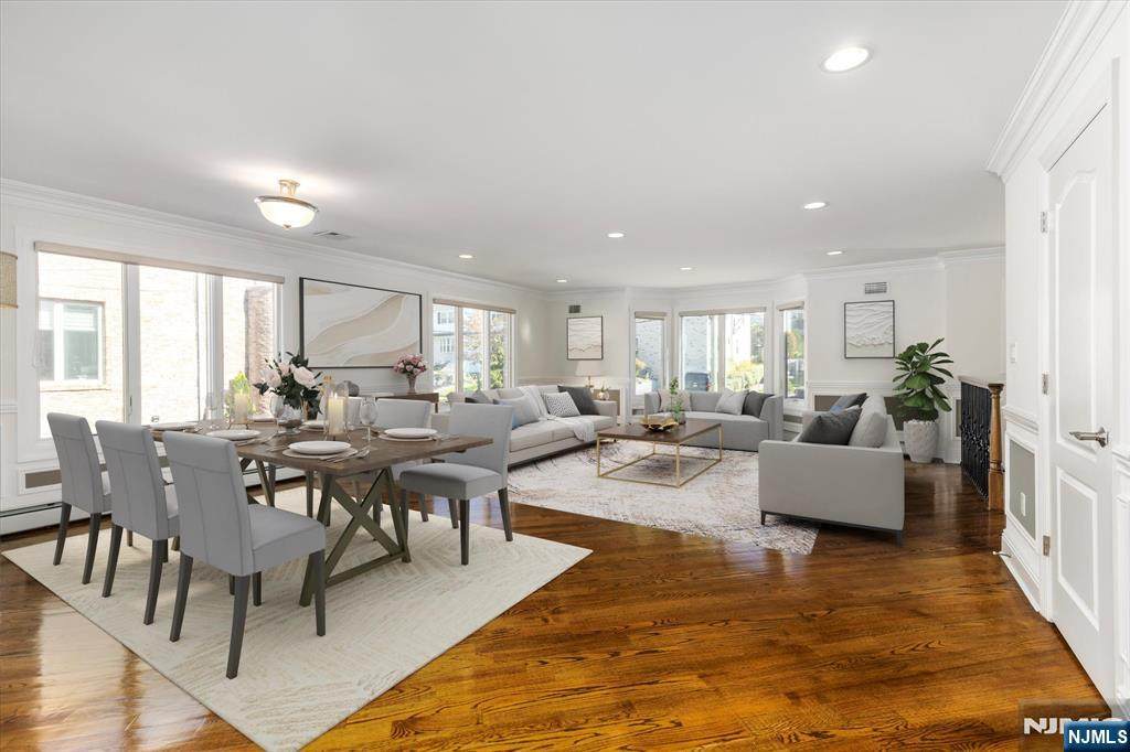 535 7th Street - Photo 1