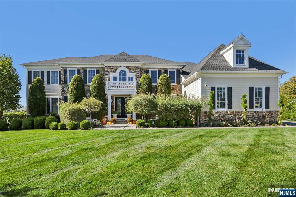 6 Northwood Drive - Photo 1