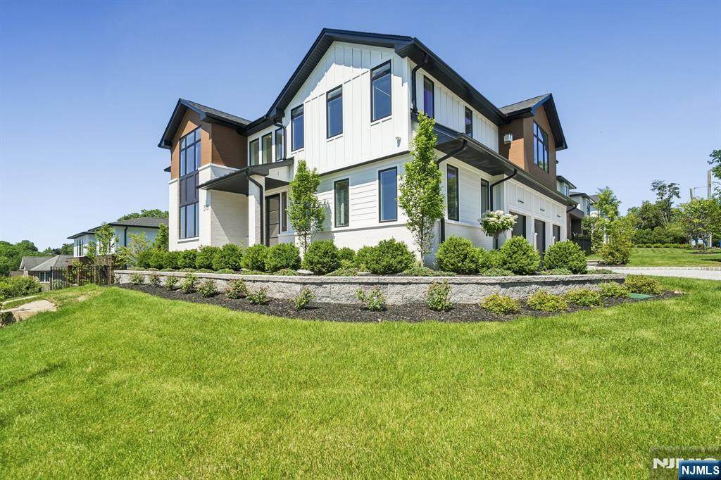 316 Bolz Street - Photo 1