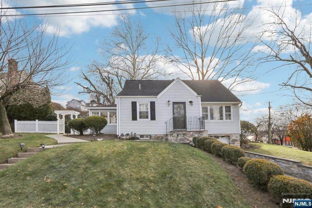 4 Brookview Drive - Photo 1