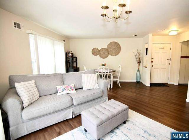 1480 Westgate - Photo 1