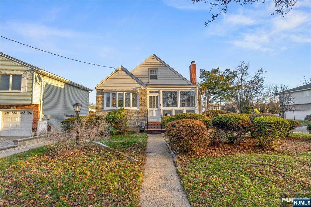 163 Grove Street - Photo 1