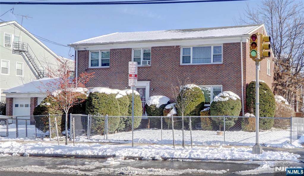 103-107 Mt Vernon Place - Photo 1