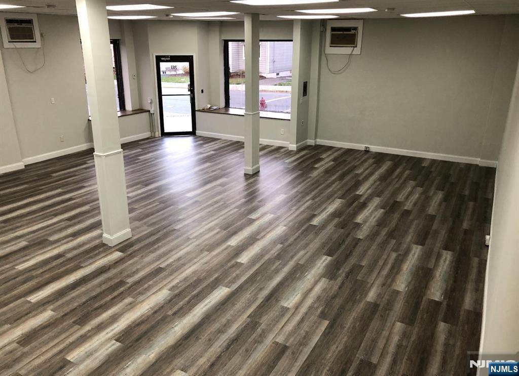 203 Davis Avenue - Photo 1