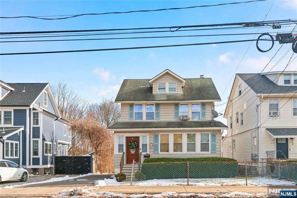 10 Harrison Avenue - Photo 1