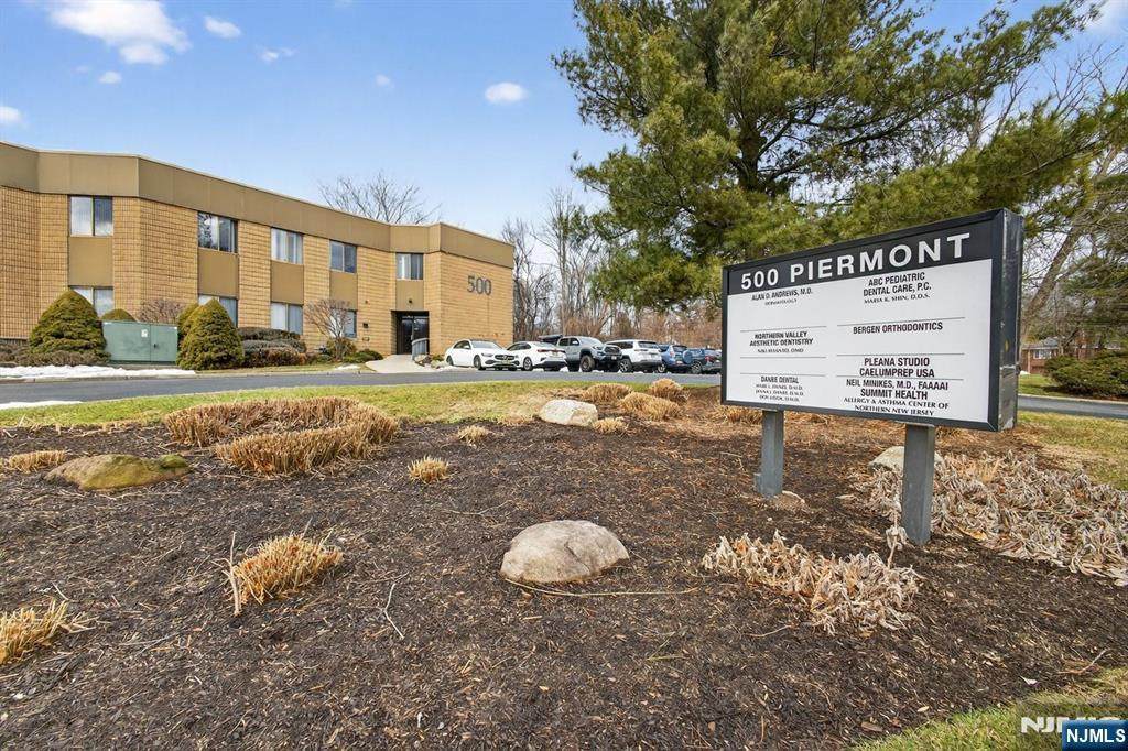 500 Piermont Road - Photo 1