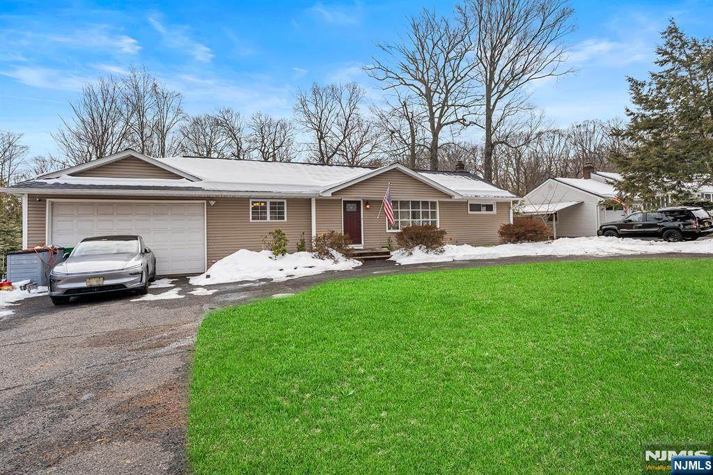 777 Washington Avenue - Photo 1