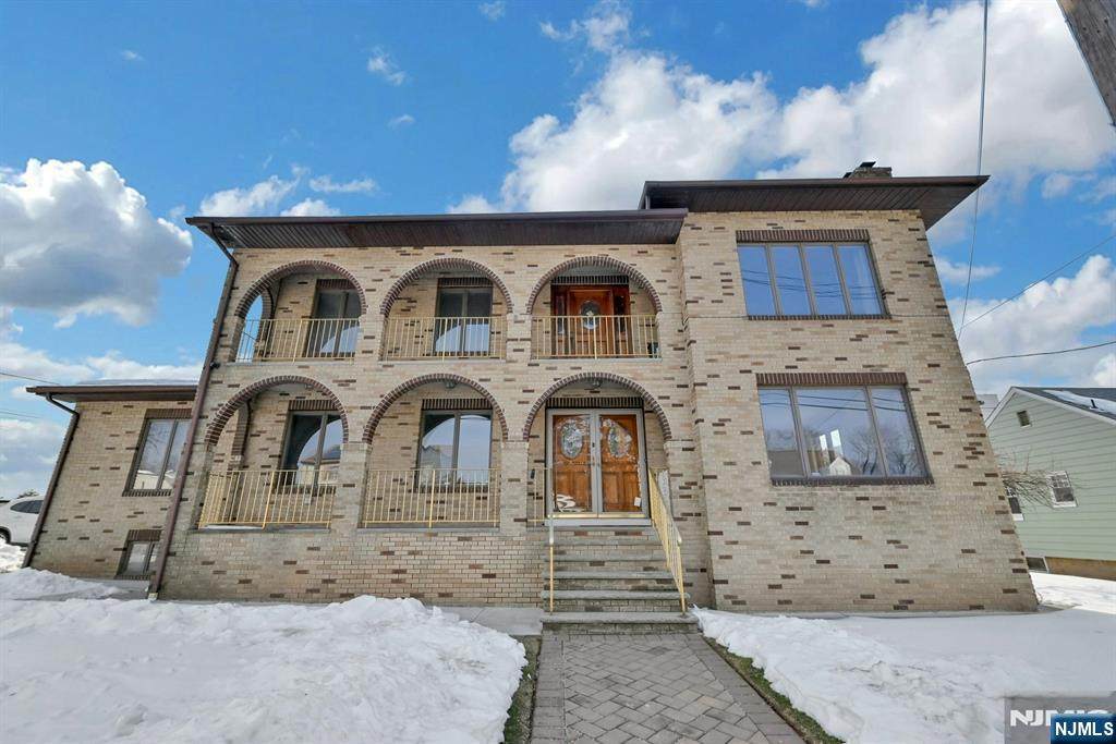34 Locust Street - Photo 1